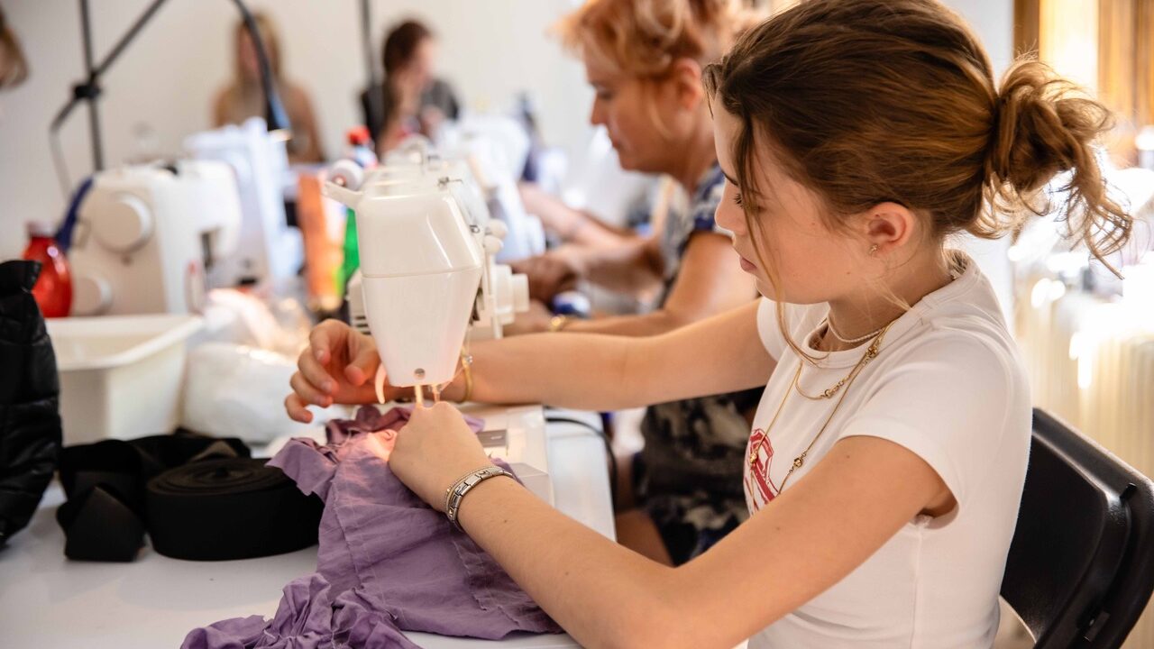 Upcycling Curtains: Bag or Skirt (only on saturday)
